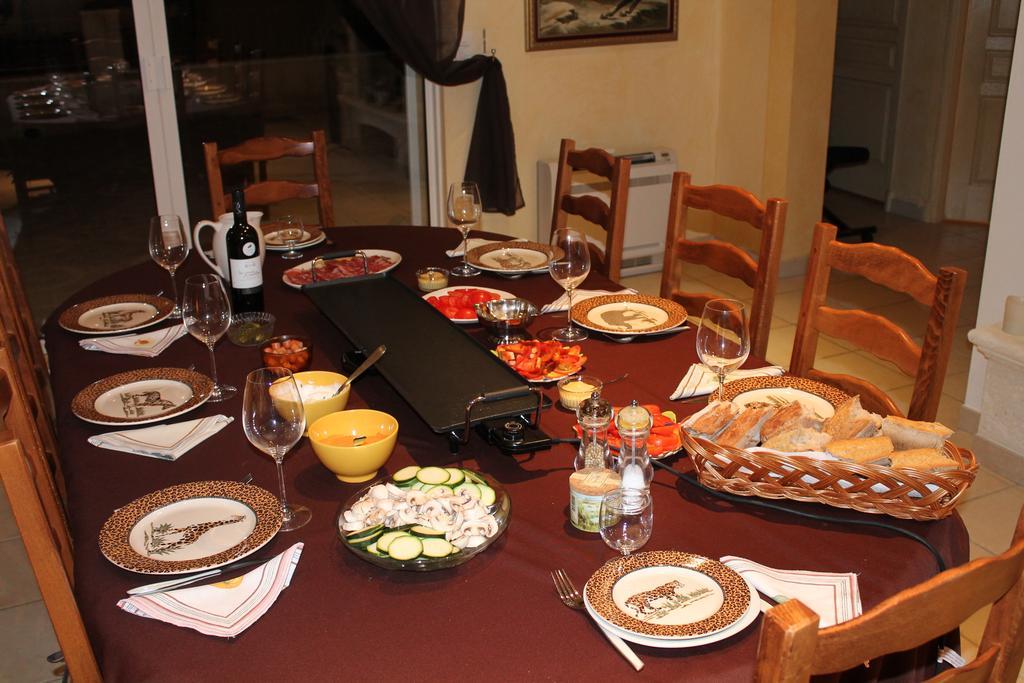Bed and Breakfast La Maison De Jenny Монтору Экстерьер фото